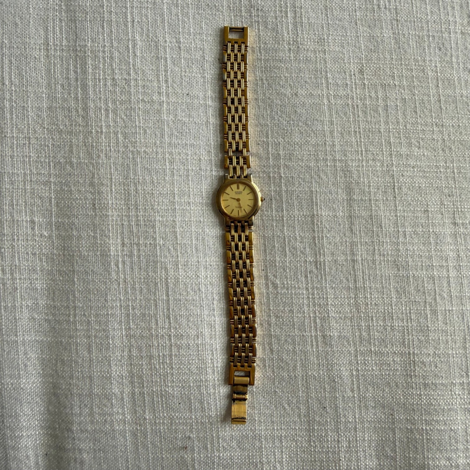Citizen Quartz Noblia Gold Tone Dress Watch 4420E40026y Champagne Dial Mens